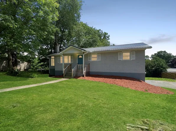 1031 Sullivan Rd, Glen Morgan, WV 25813