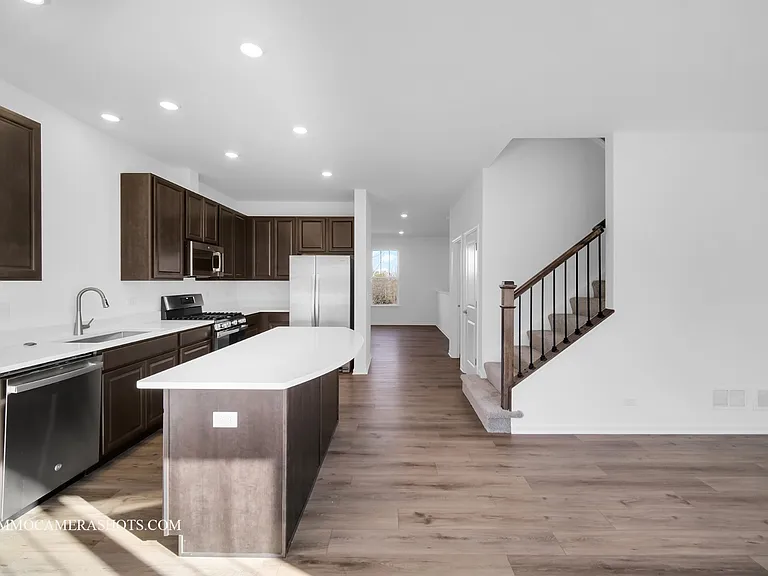 512 Wolverine Dr — Photo 6