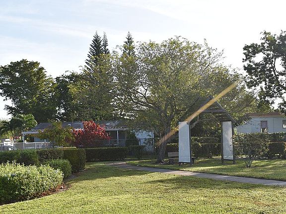 Side view from the park