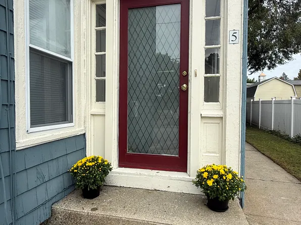 5 Underhill St #5, Nashua, NH 03060