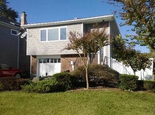 3901 Atlantic View Ave, Seaford, NY 11783