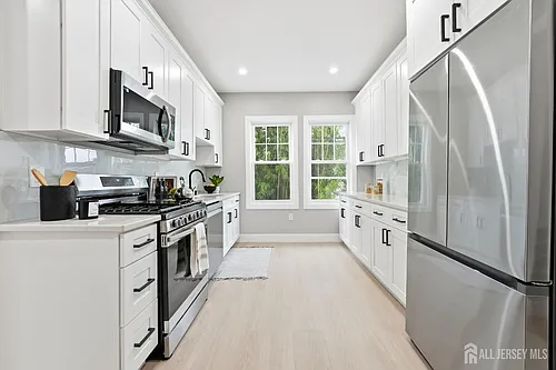 212 Montgomery St #A Photo 1 212 Montgomery St #A Photo 1
