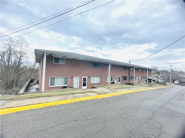 139 N 20th St, Weirton, WV 26062