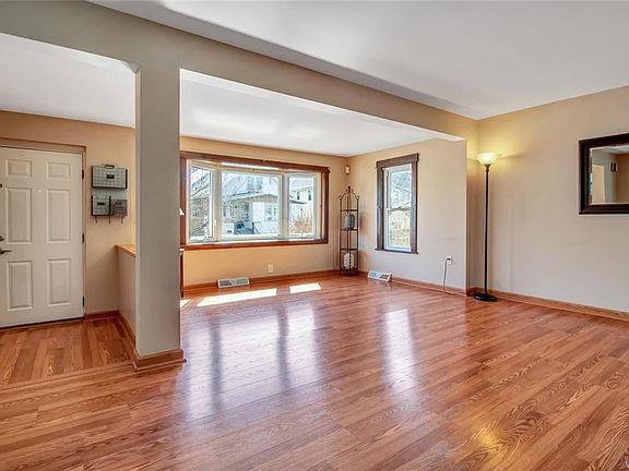5th image of 116 Euclid Ave