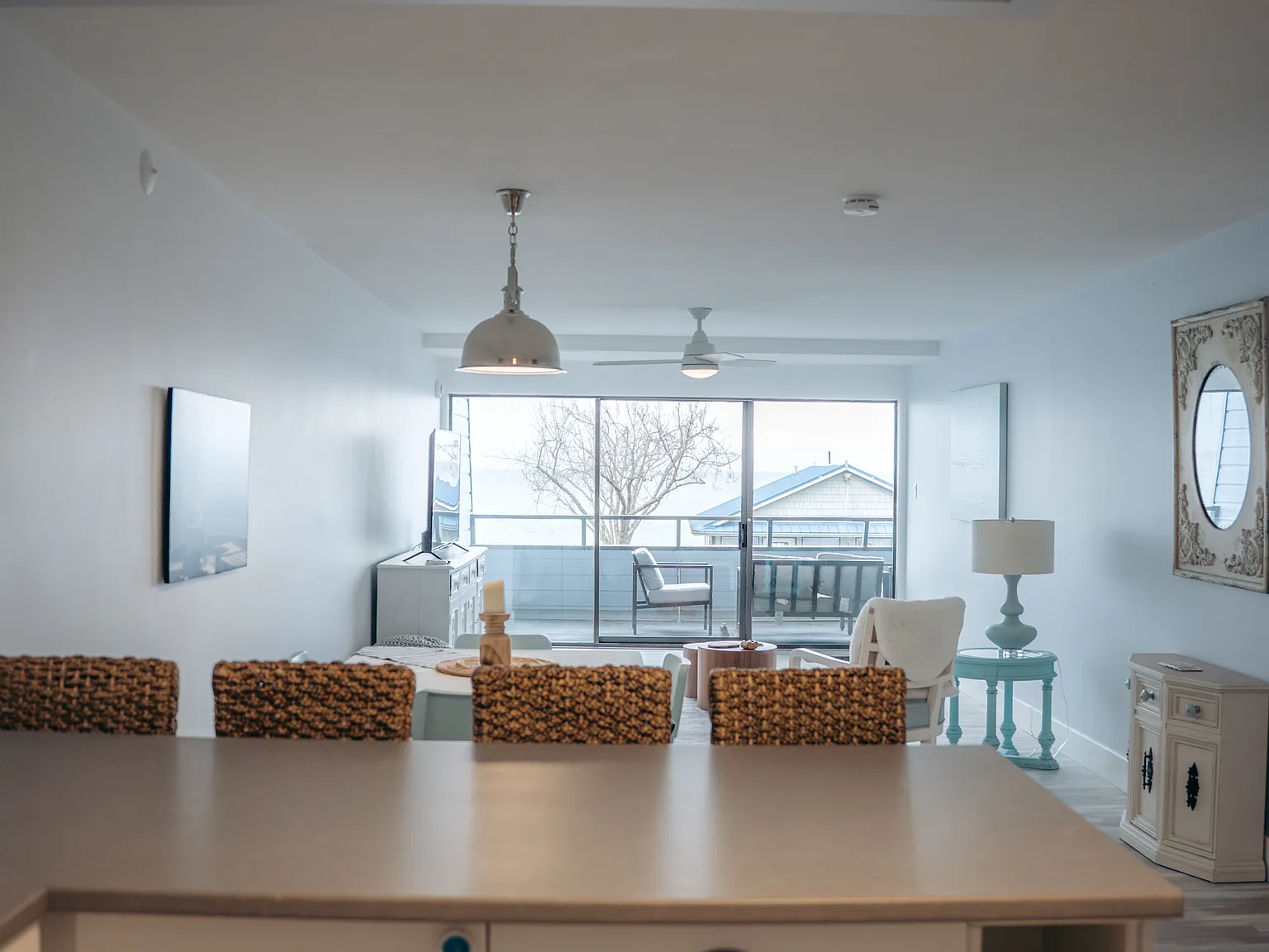 2 bed, 1181 sqft, $3,000 — Photo 3