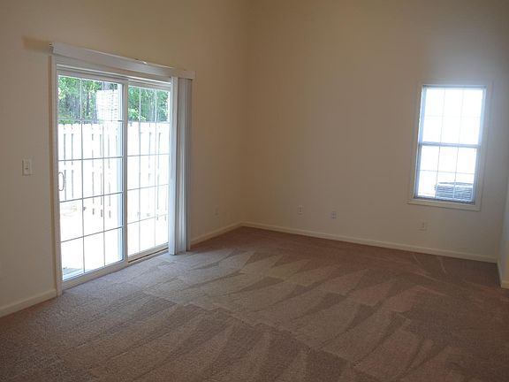 4th image of 4223 Winding Branches Dr