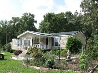 3339 Peanut Rd, Cottondale, FL 32431