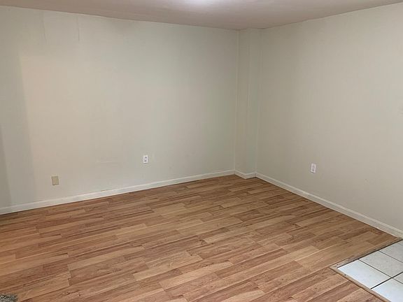 5th image of 3019 Oakland Blvd NW