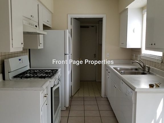 4th image of 8020 Exmoor Dr #A