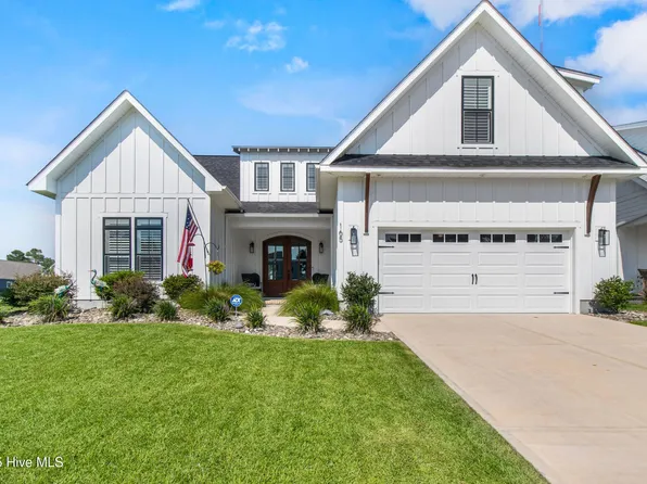 165 Spicer Lake Drive, Holly Ridge, NC 28445