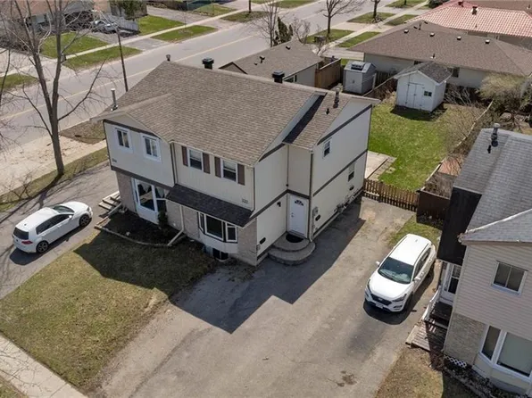 332 Browning Trl, Barrie, ON L4N 5C1