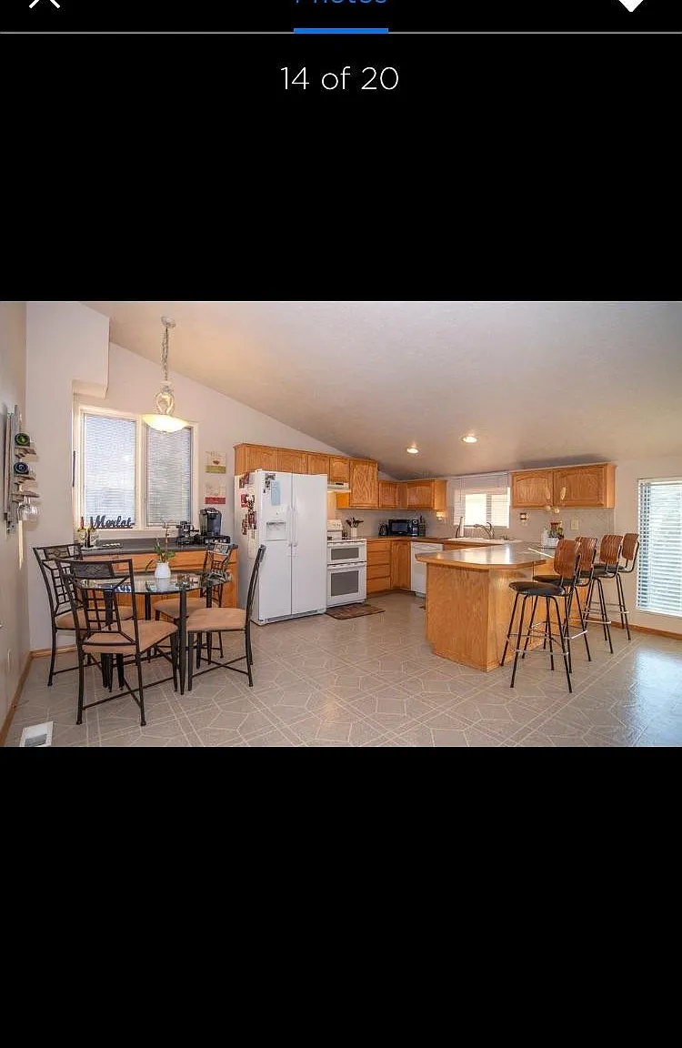 3 bed, 1300 sqft, $1,495 — Photo 1