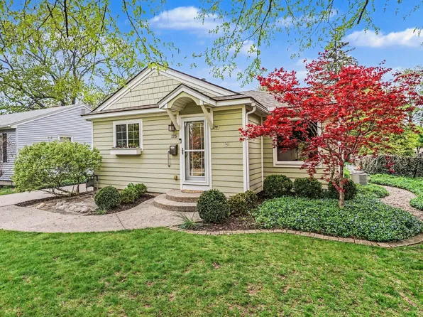 175 E 25th St, Holland, MI 49423