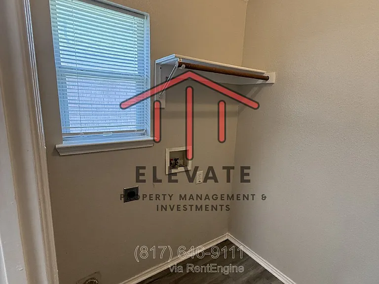 10524 Aransas Dr — Photo 15
