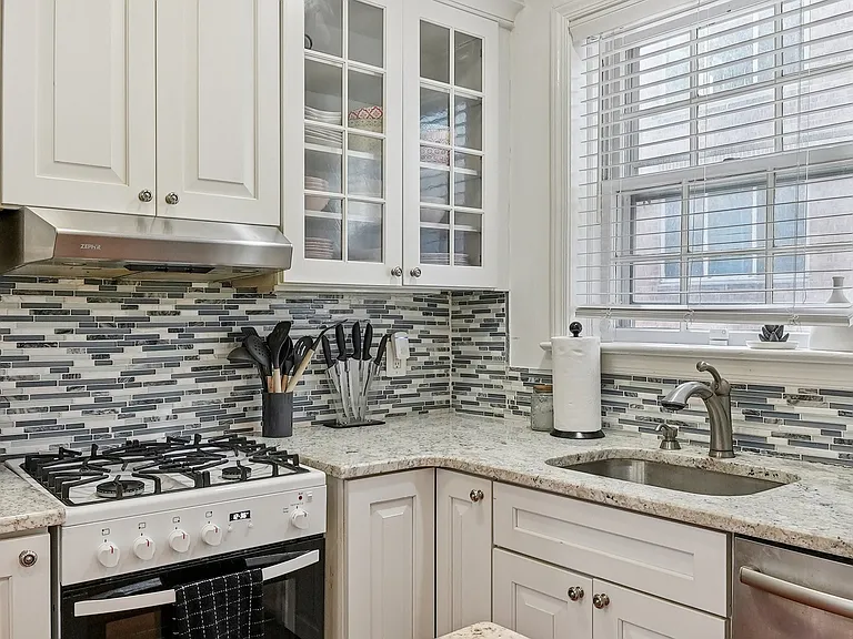 5 Snows Ct NW — Photo 8