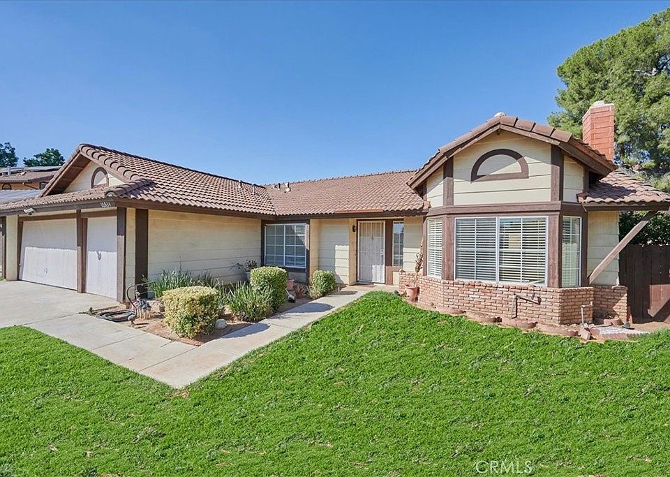 1st image of 10934 Oak Run Cir