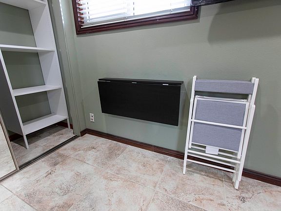 5th image of 15754 Faculty Ave #1/4