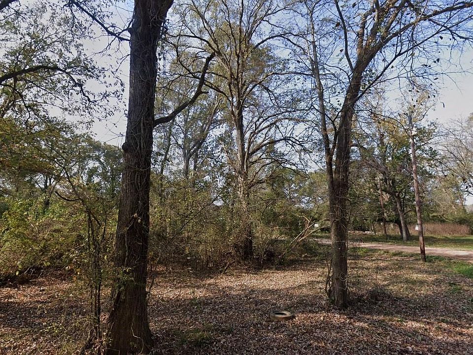 2nd image of 00 River St