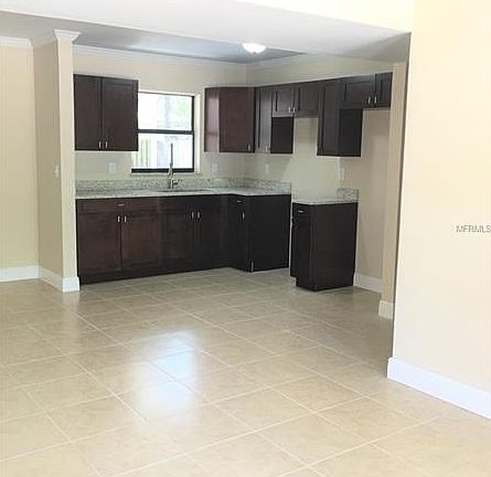 4th image of 10003 N 28th St