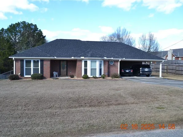 62 Lee Road 556, Phenix City, AL 36867