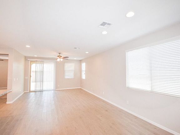 3rd image of 5939 N 188th Ave