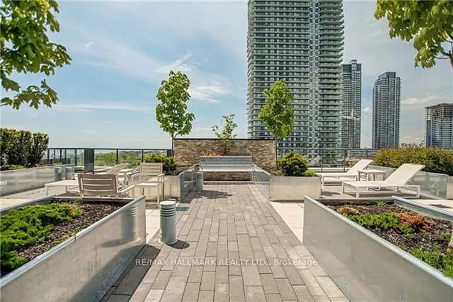 59 Annie Craig Dr #1605 — Photo 17