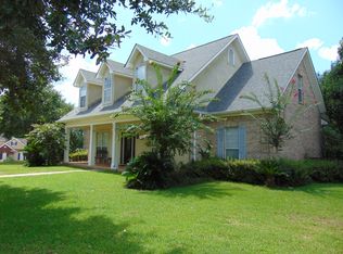 1850 Charlanda Dr, Mobile, AL 36695