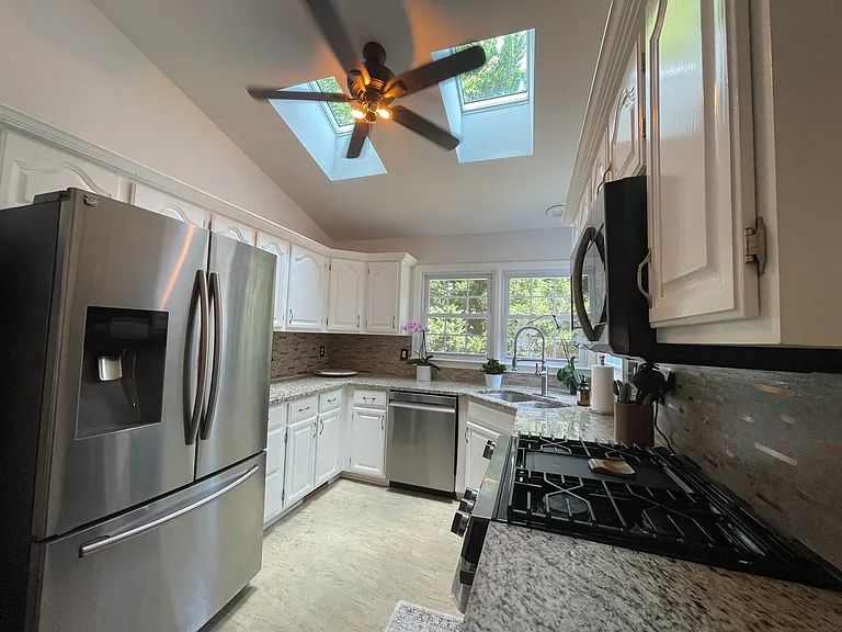 6502 Summerton Way — Photo 27