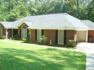 334 Rocky Creek Dr, Cataula, GA 31804