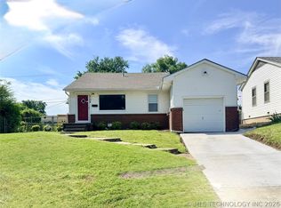 2104 W 48th Pl, Tulsa, OK 74107
