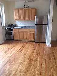 Rented by EXR Somerset LLC