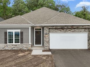 10454 Glenbrook Ave S, Cottage Grove, MN 55016