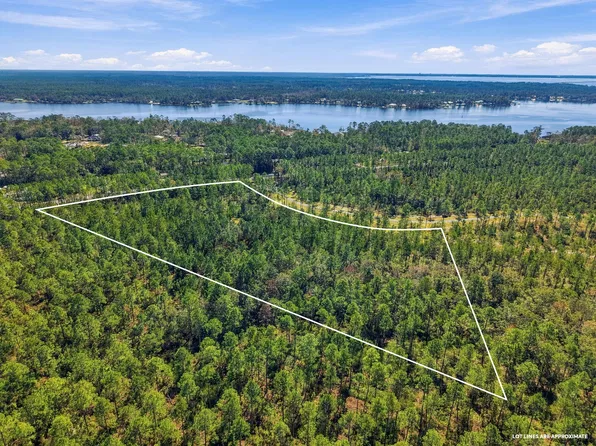 17 Reserve At Hammock Bay, Freeport, FL 32439