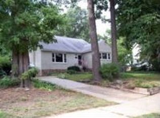 305 Ridgeway St, Mount Holly, NJ 08060
