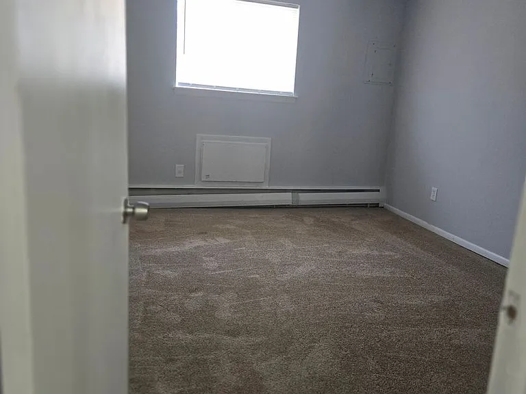 1035 N Saint Lucas St #D — Photo 4