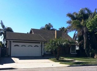 17352 Apel Ln, Huntington Beach, CA 92649