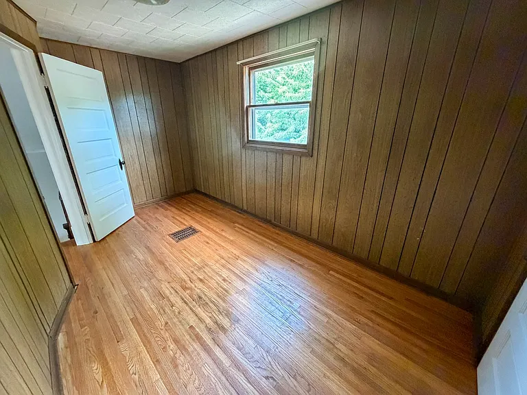 609 N Edmunds St — Photo 20