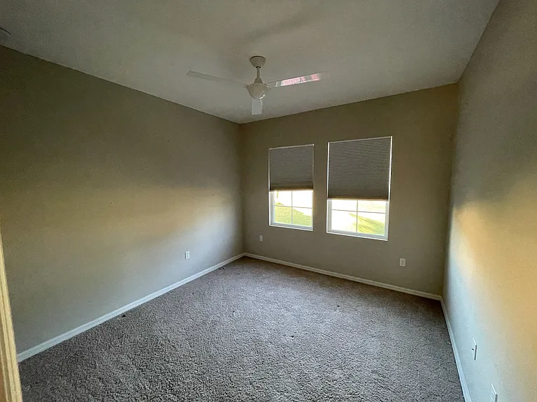 13532 Fountainbleau Dr — Photo 29