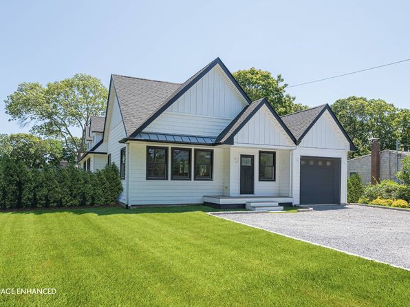 Hampton Bays Real Estate - Hampton Bays NY Homes For Sale | Zillow