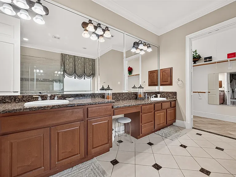 5303 Fenwick Way Ct — Photo 37