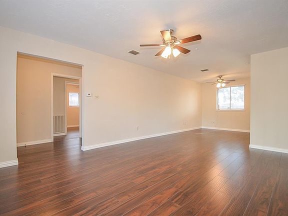 5th image of 11227 Evesborough Dr