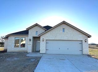 242 Brown Saddle Cir, Bandera, TX 78003