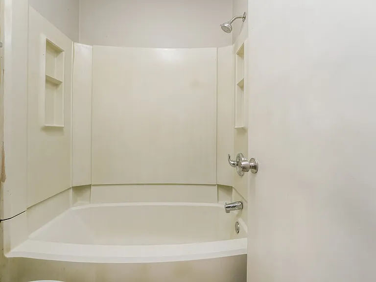 6164 Saint Christophers Ct — Photo 12