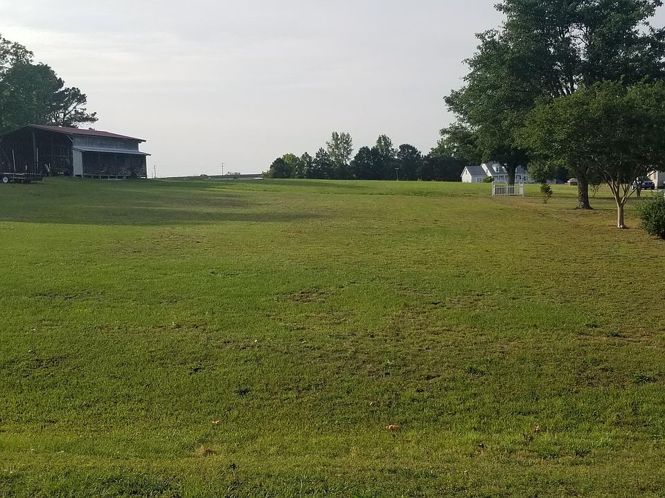 2nd image of 1089 White Oak Drive