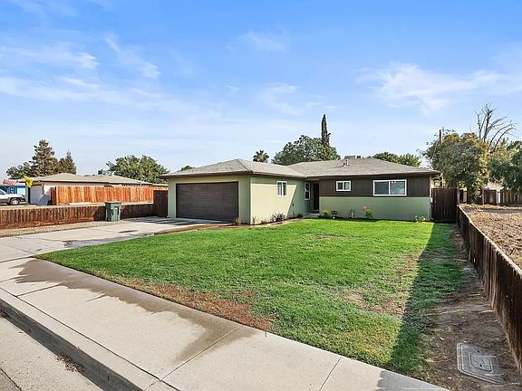 2nd image of 4335 W Tulare Ave