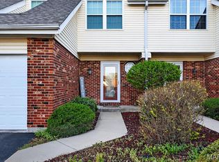 323 Devonshire Ct, Saint Peters, MO 63376
