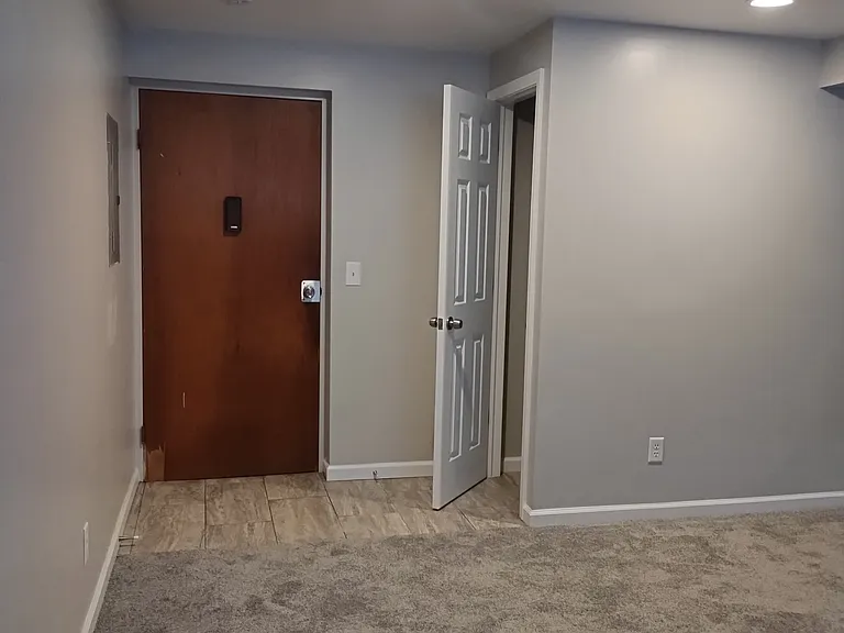 1920 Dallas Ave #5 — Photo 5