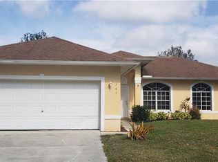 743 Switchboard Ln, Lehigh Acres, FL 33974