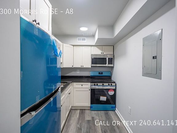 3rd image of 1300 Morris Rd SE APT A8