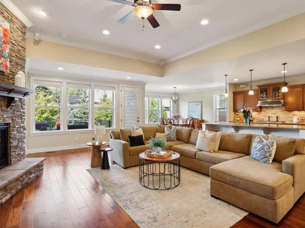 5490 Yellowstone Trl, Excelsior, MN 55331